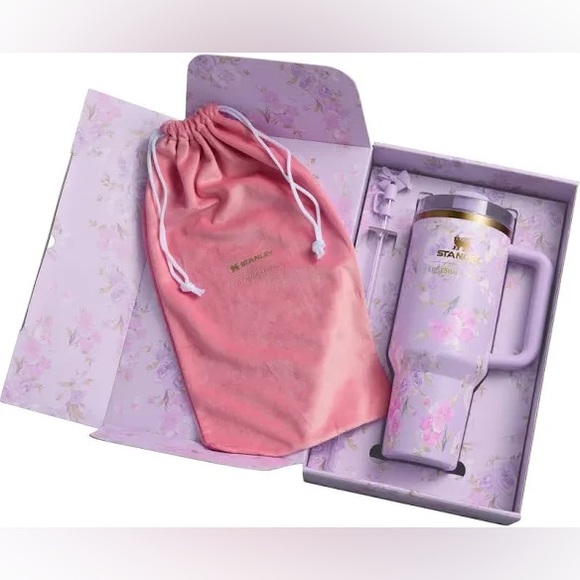 Stanley X LoveShackFancy 40OZ Quencher Happy Thoughts - Picture 1 of 5